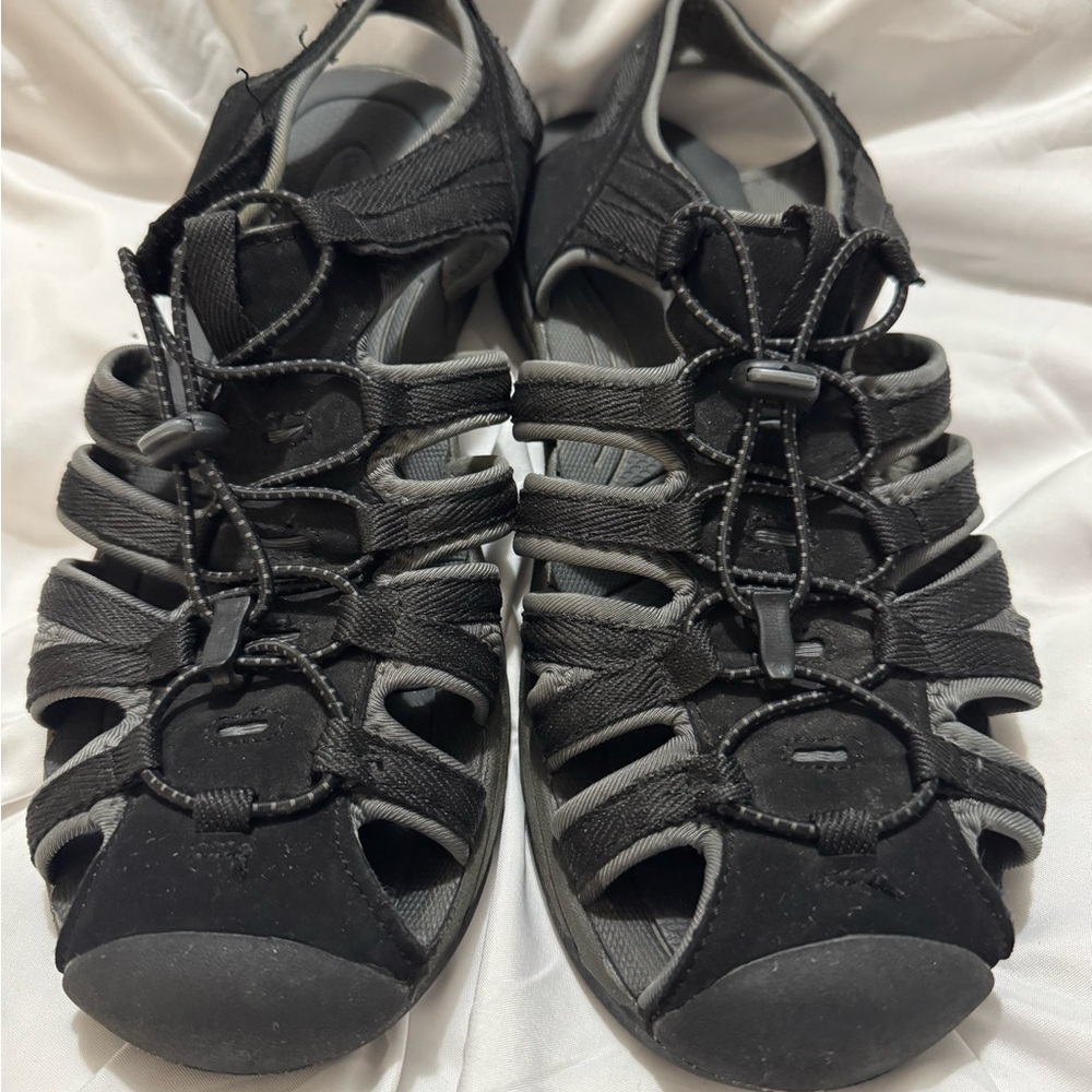Croft & Barrow Women’s Black Sandals